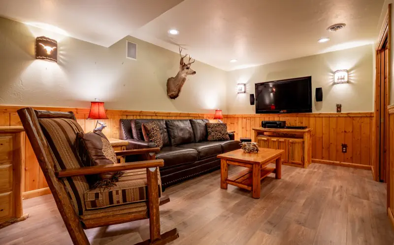 GOLD BAR RIVER RANCH NEAR CODY WYOMING #29