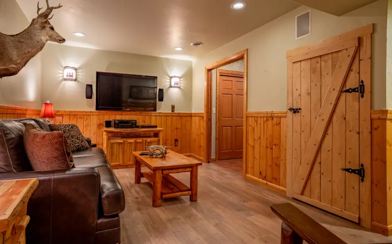 GOLD BAR RIVER RANCH NEAR CODY WYOMING #30
