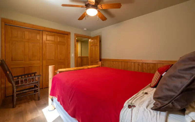 GOLD BAR RIVER RANCH NEAR CODY WYOMING #33