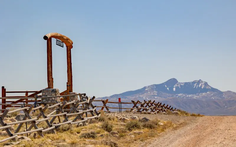 GOLD BAR RIVER RANCH NEAR CODY WYOMING #58