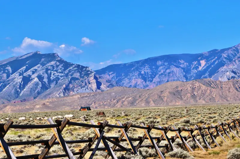 GOLD BAR RIVER RANCH NEAR CODY WYOMING #70